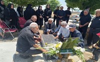 ادای احترام به ایثار ماندگار ولی علیزاده؛ بر سر مزار قهرمان اهدای عضو